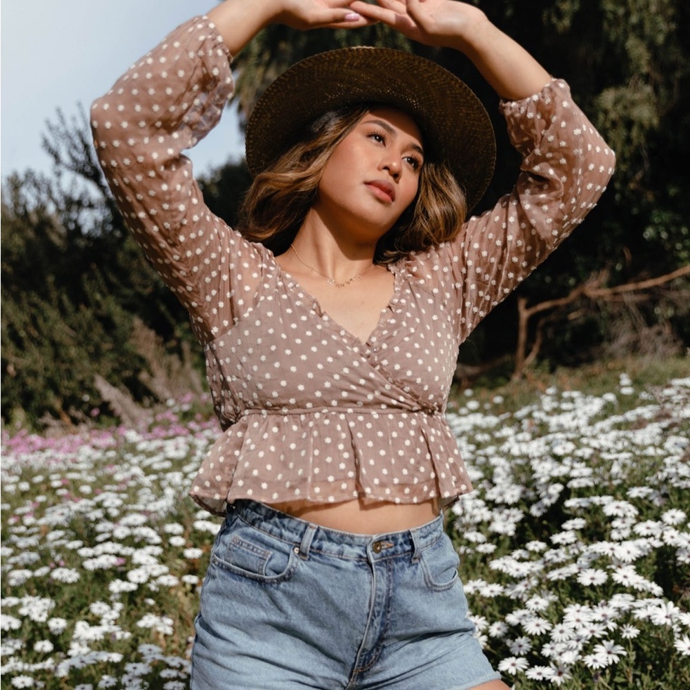 Floral top - Picture 9 of 10